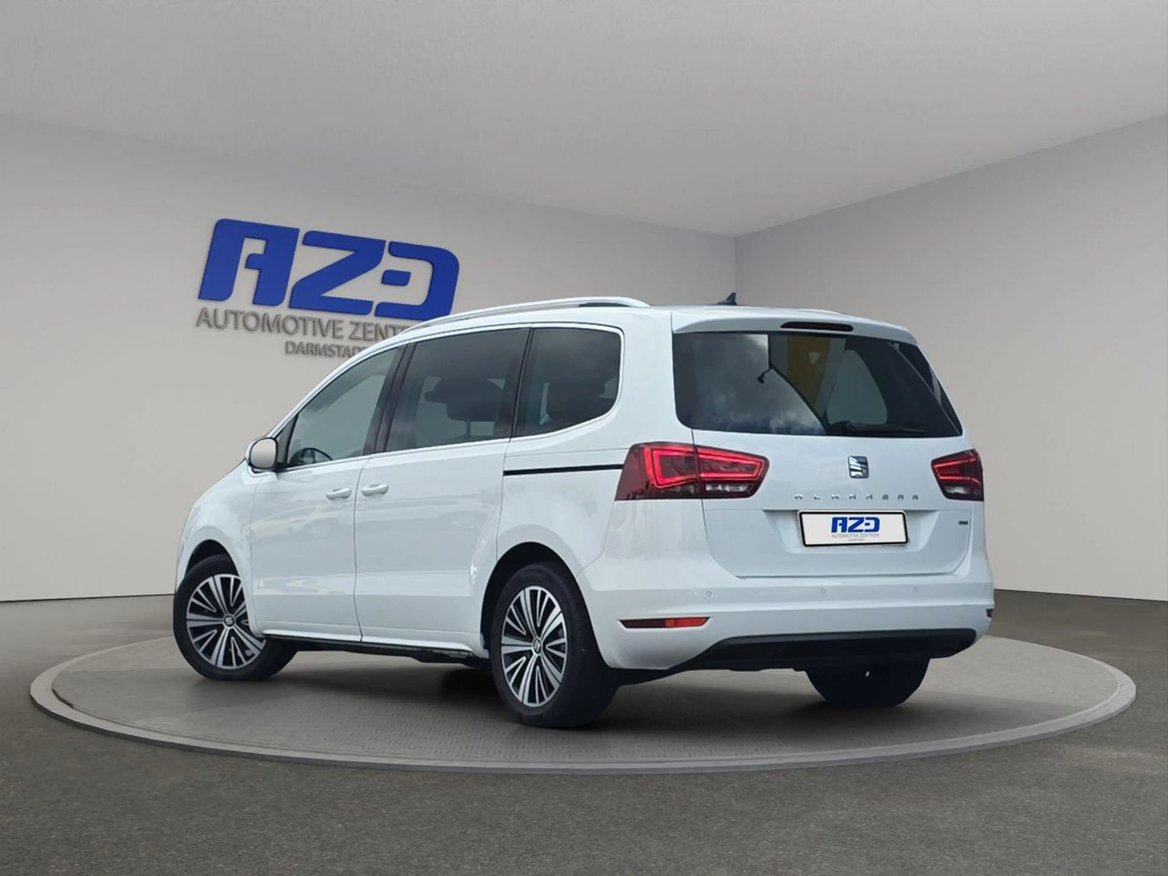 SEAT Alhambra Xcell 4D STNDHZ ACC 7SITZ+2 KINDER AHK — photo 3