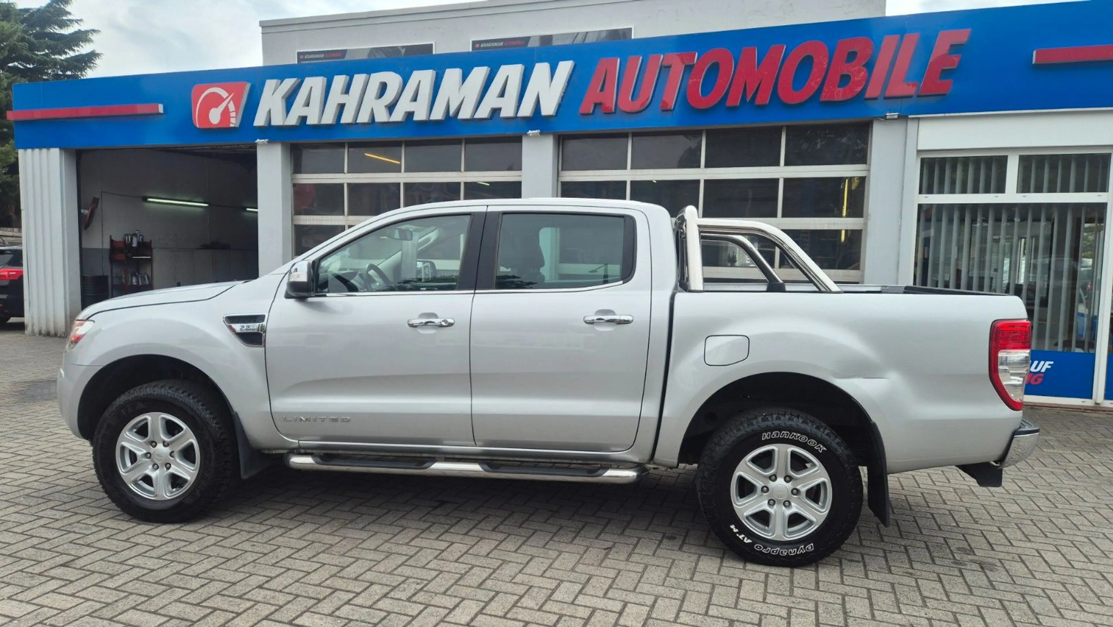 Ford Ranger Limited Doppelkabine 4x4 — photo 8