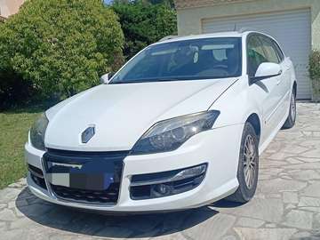 Laguna Estate 1.5 dCi 110 FAP eco2 Black Edition Champion