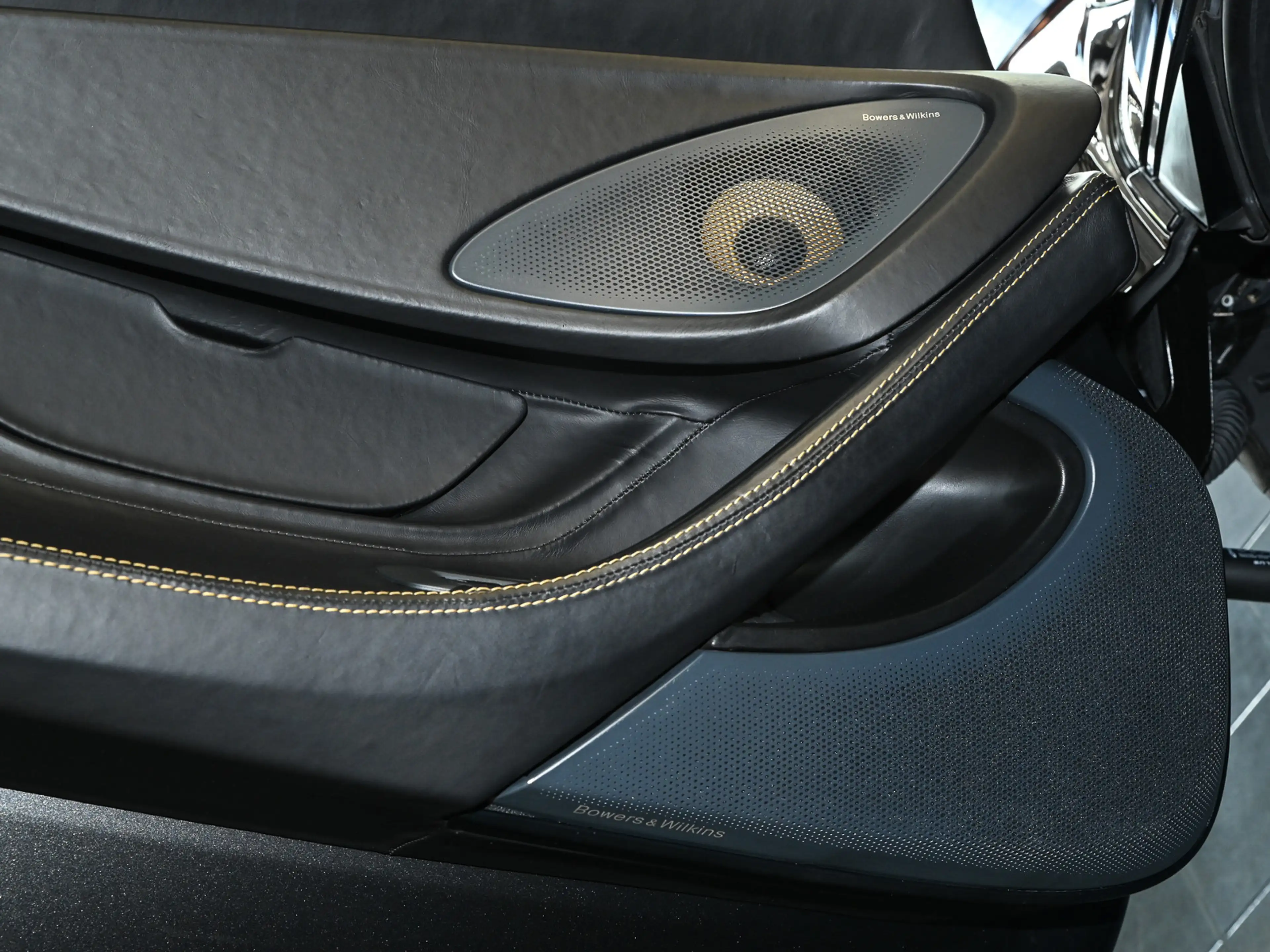 McLaren 570S - Lift | Bowers&Wilkins | Nappa | Softclose — photo 7
