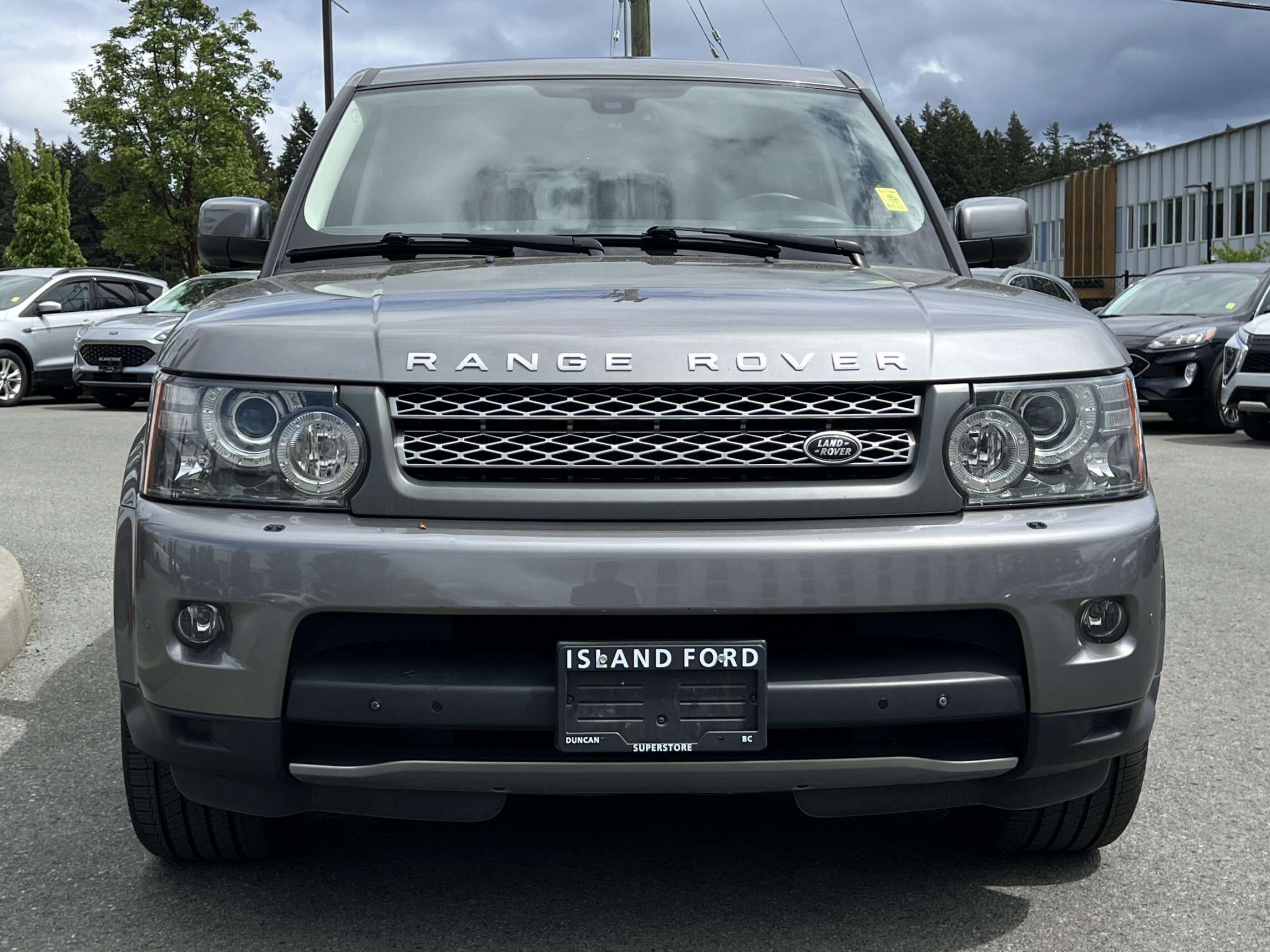 2011 Land Rover Range Rover Sport SC | Moonroof | Navigation | Dual Climate Control 5.0L 8 cyl thumb 11