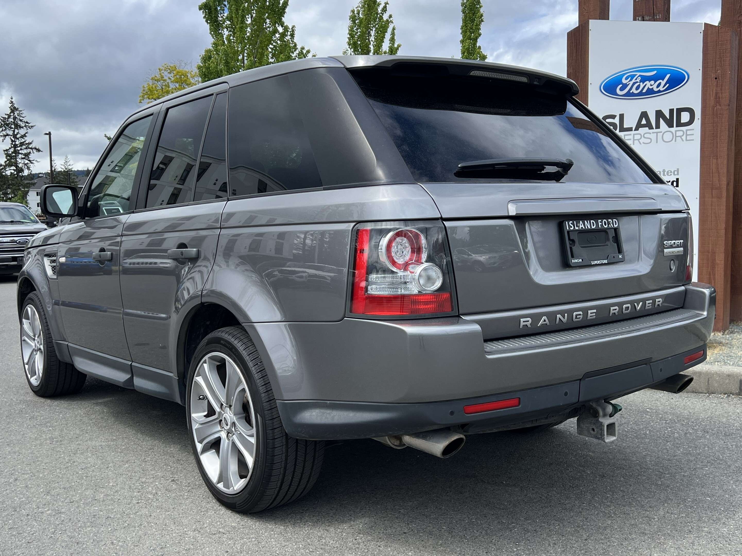 2011 Land Rover Range Rover Sport SC | Moonroof | Navigation | Dual Climate Control 5.0L 8 cyl alt 5