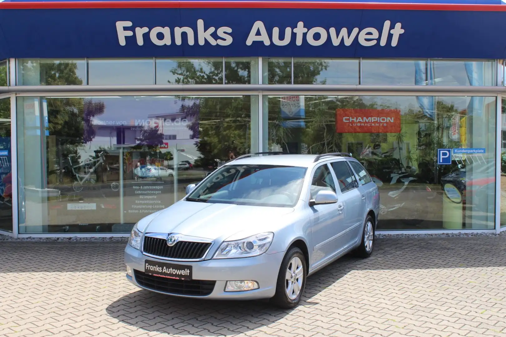 Skoda Octavia Combi Impuls Edition Blau - 1