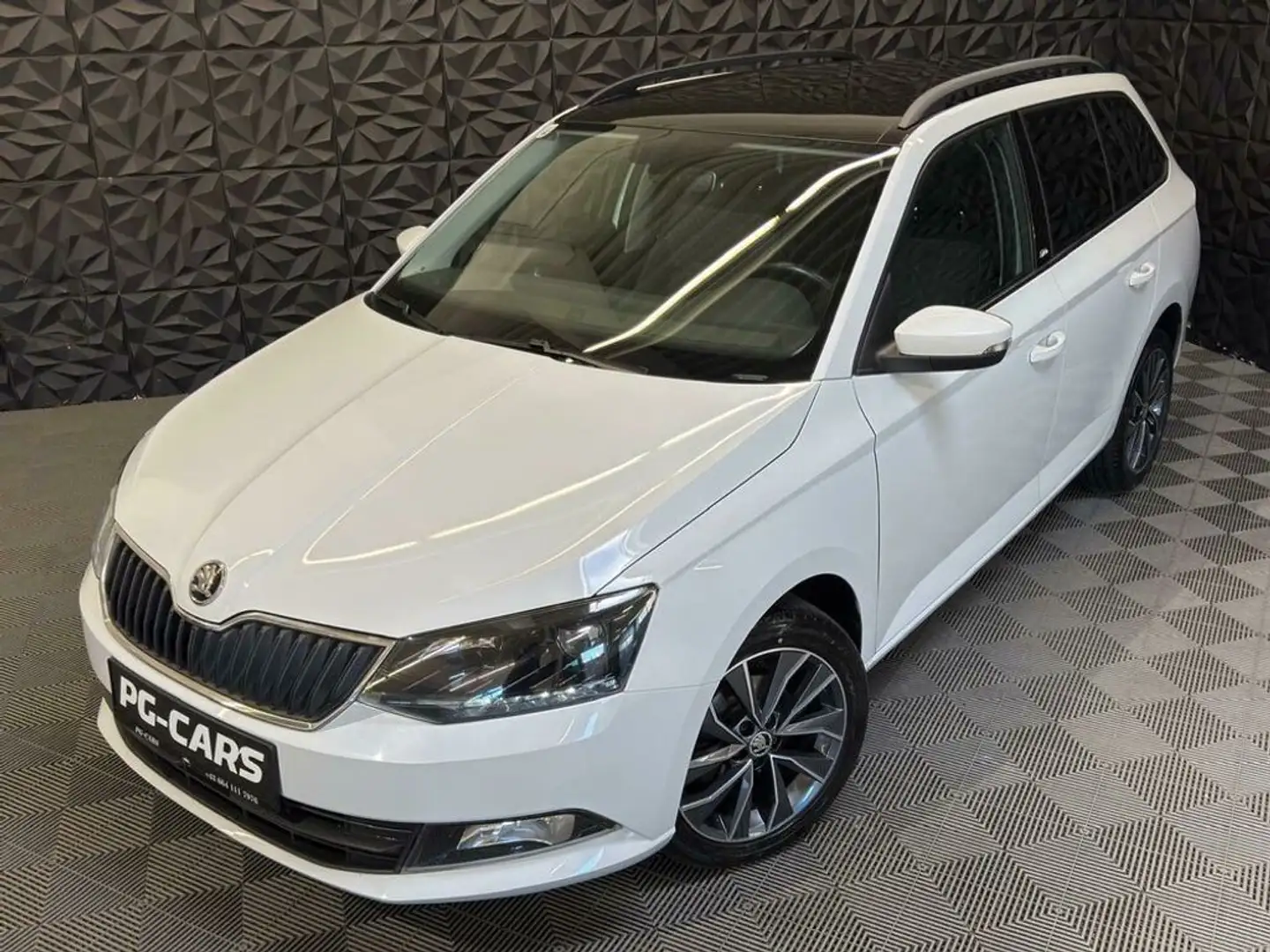 Skoda Fabia 1.4 TDI Edition Blanc - 2