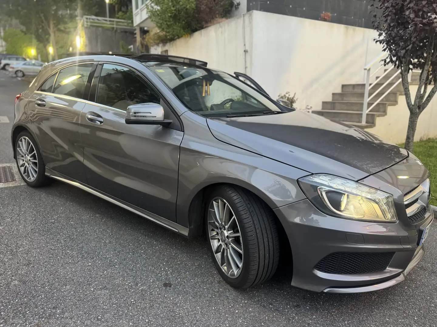 Mercedes-Benz A 180 180CDI BE AMG Line 7G-DCT - 2