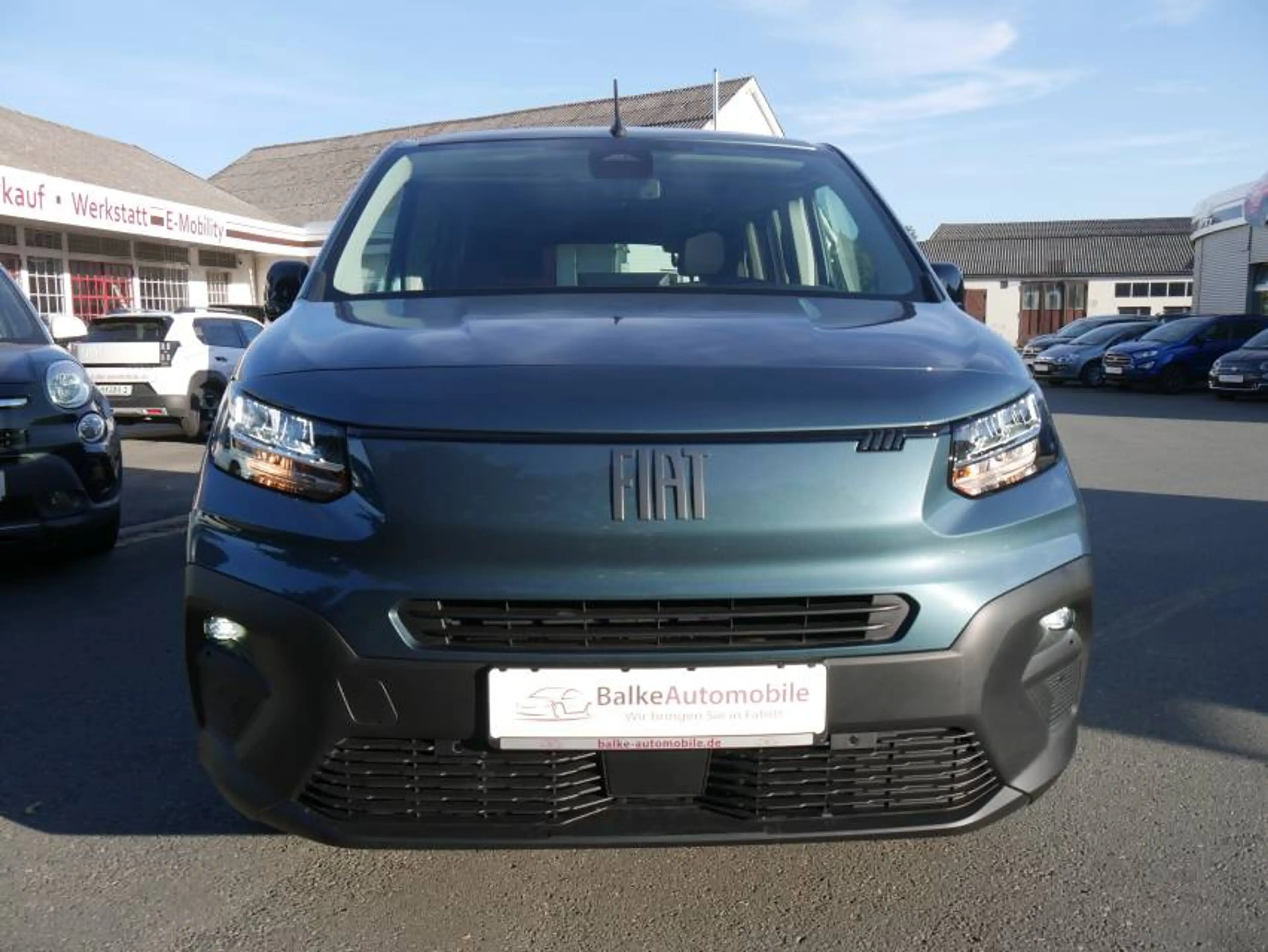 Fiat Doblo Kombi L2 7-Sitzer 1.5 HDi 131PS Automatik *VOLL!* — photo 4