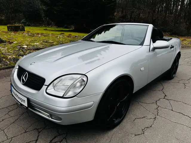 Mercedes-Benz SLK 200