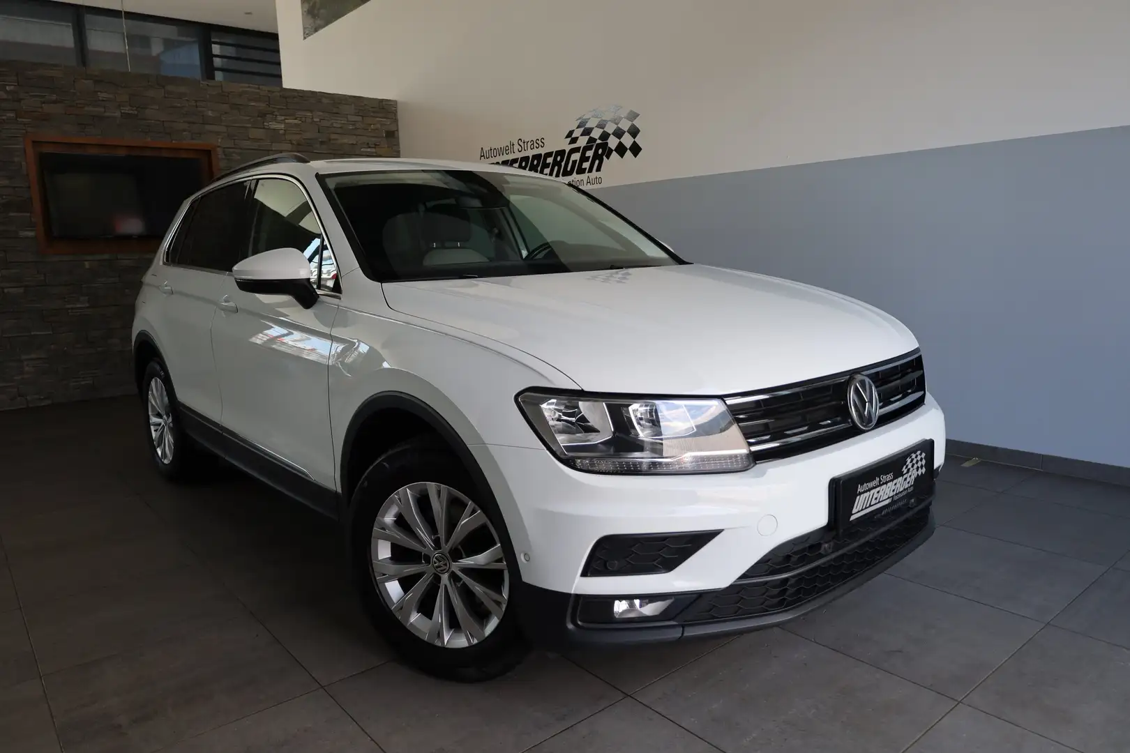 Volkswagen Tiguan 2.0 TDI 4 Motion Comfortline Blanc - 1