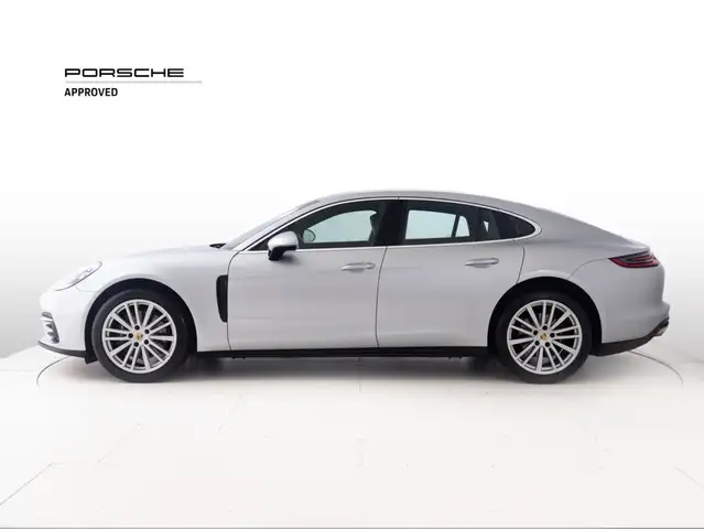 Porsche Panamera view 2