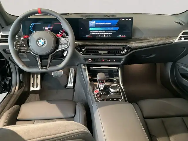 BMW M4 view 11