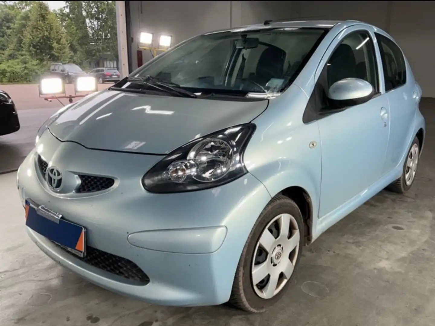 Toyota Aygo City Blau - 1
