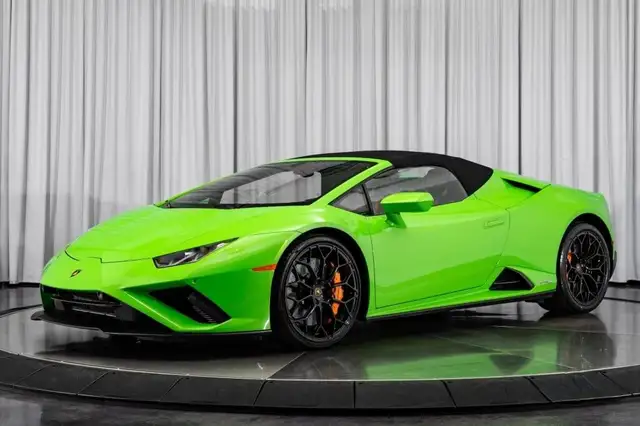 Lamborghini Huracán Spyder NOLEGGIO LUNGO TERMINE LEASINGALL INCLUSIVE