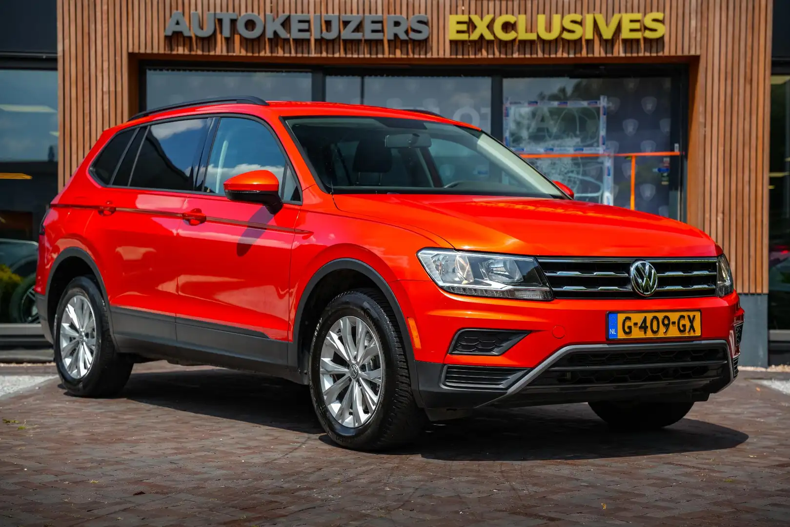Volkswagen Tiguan Allspace 2.0 TSI 4Motion 7 Persoons Trekhaak Airco Camera D Oranje - 1