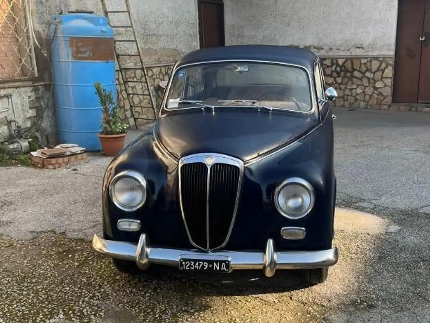 Lancia Appia appia 2 serie Blau - 1