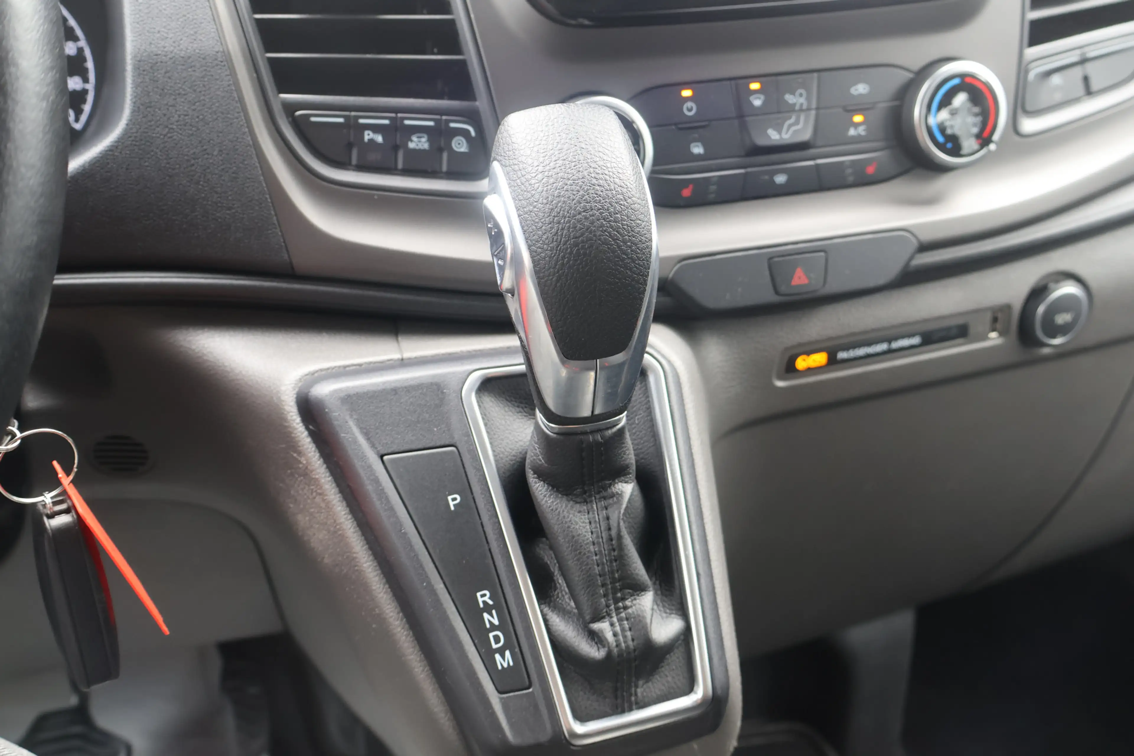 Ford Transit Custom 2.0 TDCI L2 H1 DC 185pk Automaat — photo 24