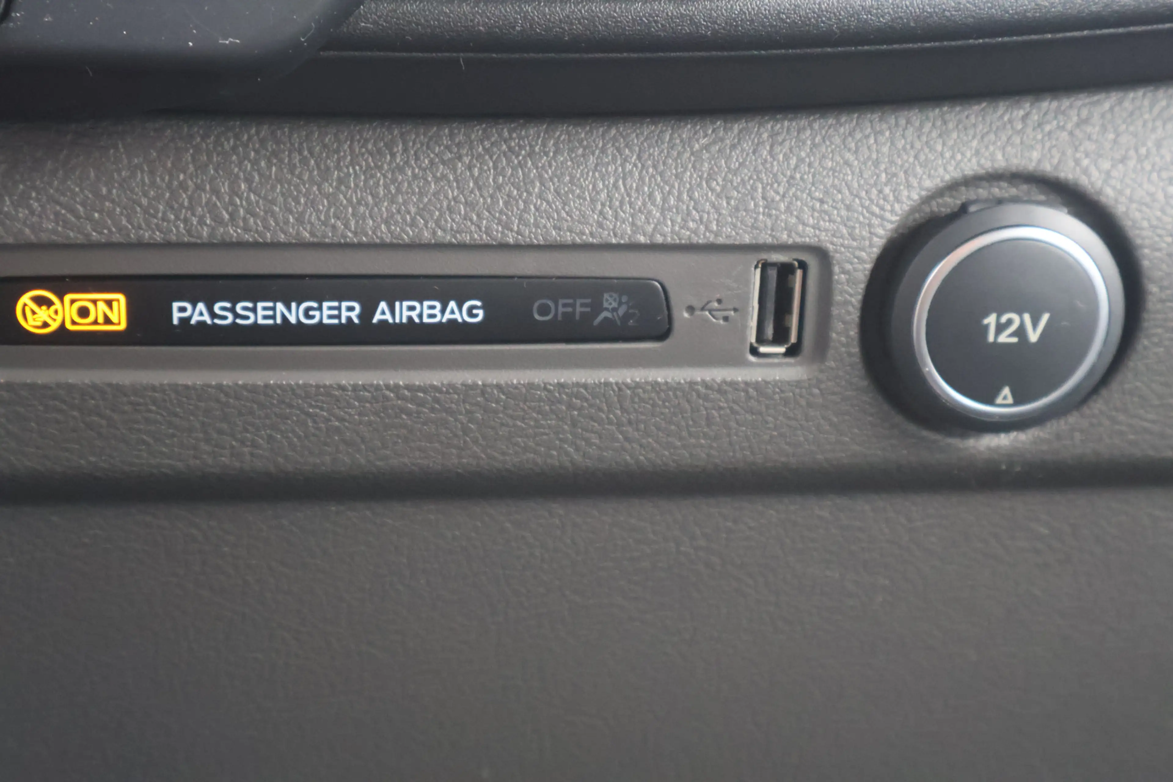 Ford Transit Custom 2.0 TDCI L2 H1 DC 185pk Automaat — photo 33