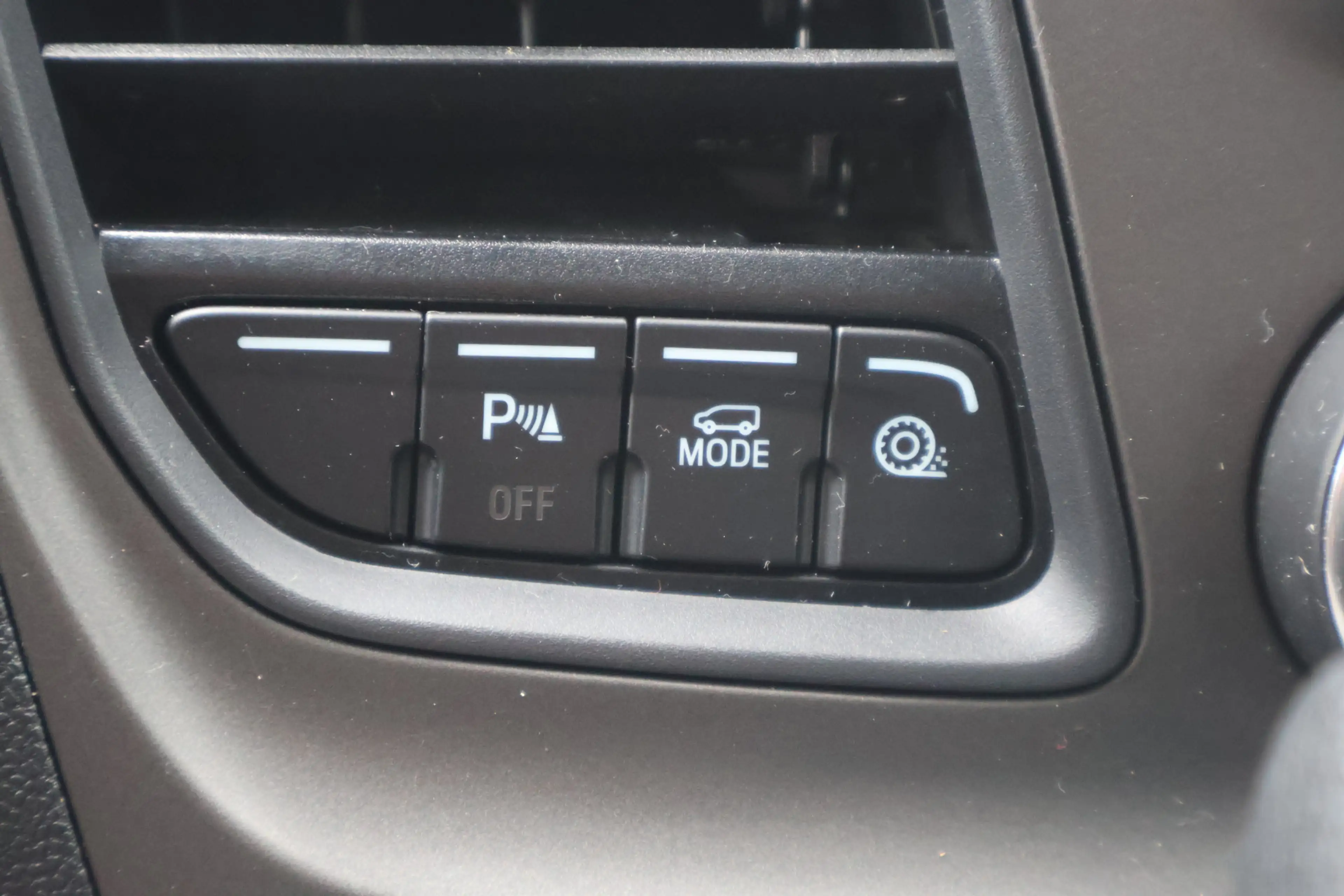 Ford Transit Custom 2.0 TDCI L2 H1 DC 185pk Automaat — photo 32