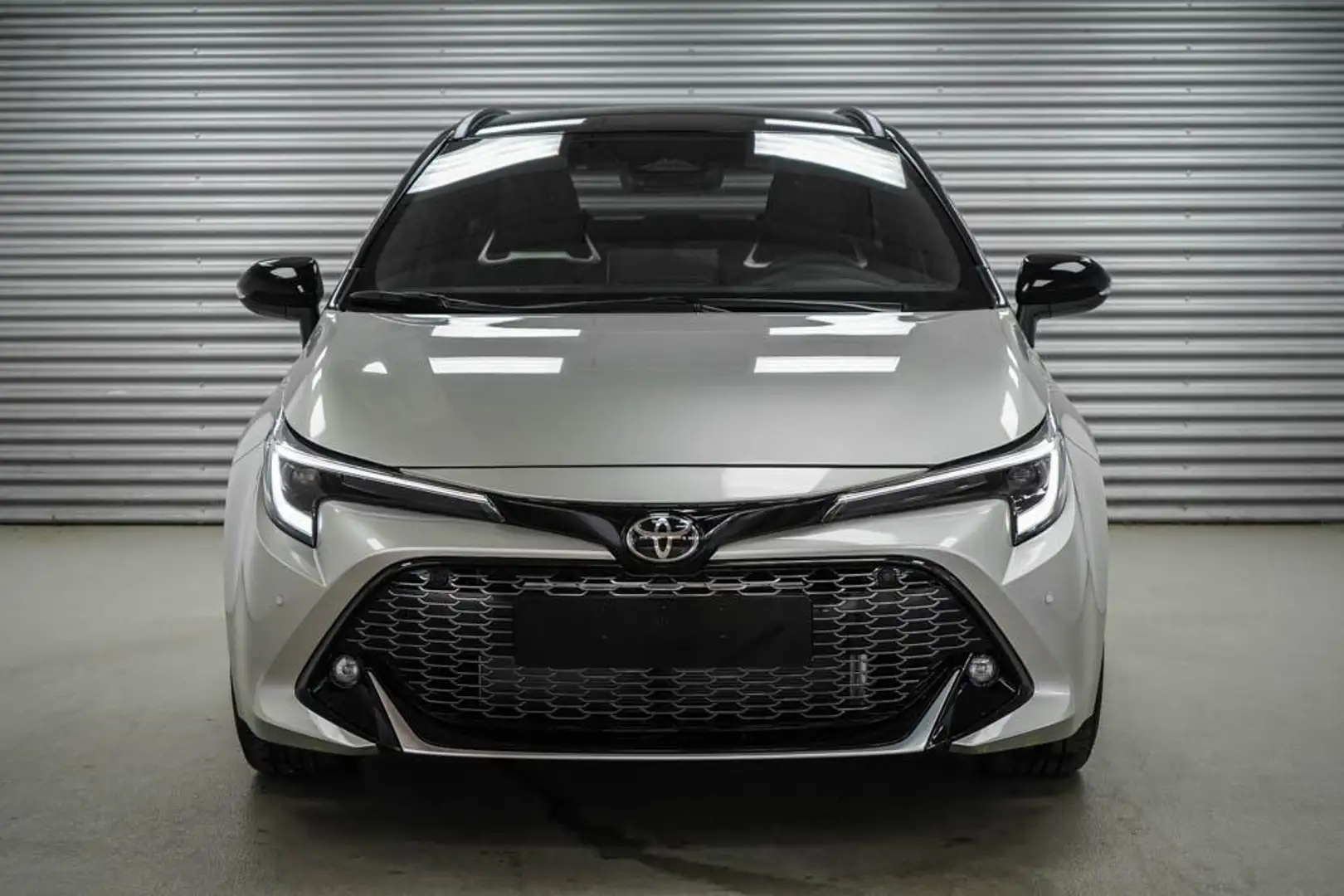 Toyota Corolla Touring Sports Sport 2,0 Hybrid GR -LAG. 130 kW... Grau - 2