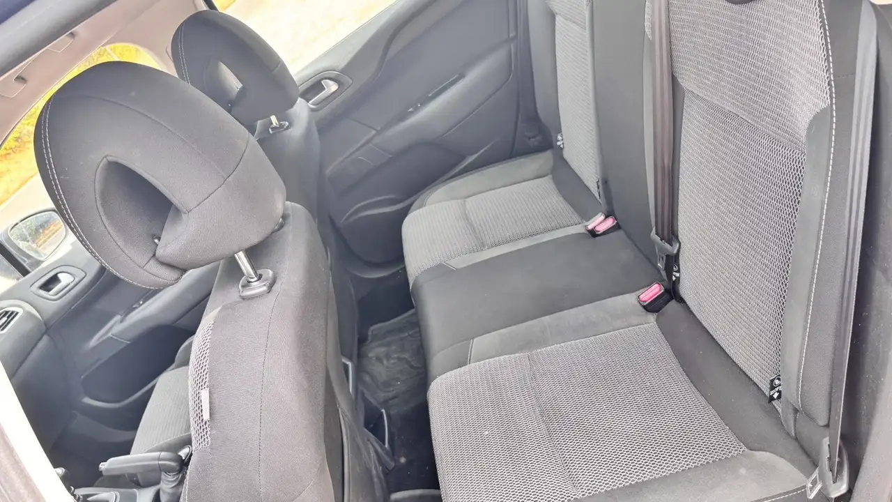 Citroen C4 Berline — photo 7