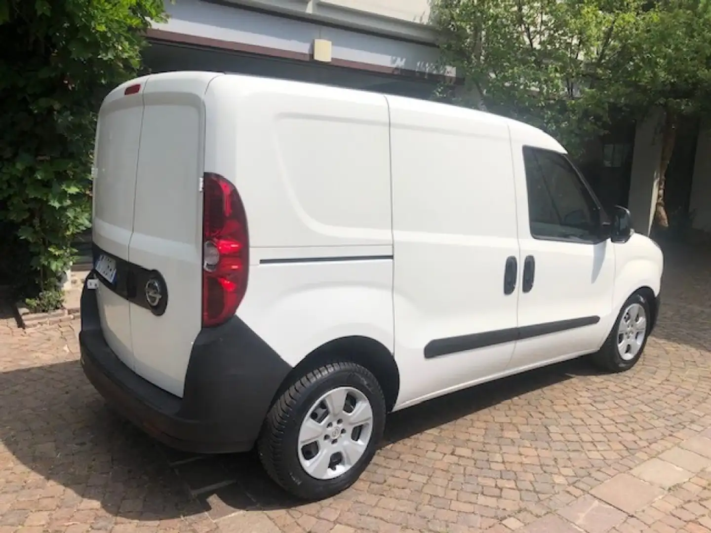 Opel Combo 1.6 Diesel 105CV Bianco - 2