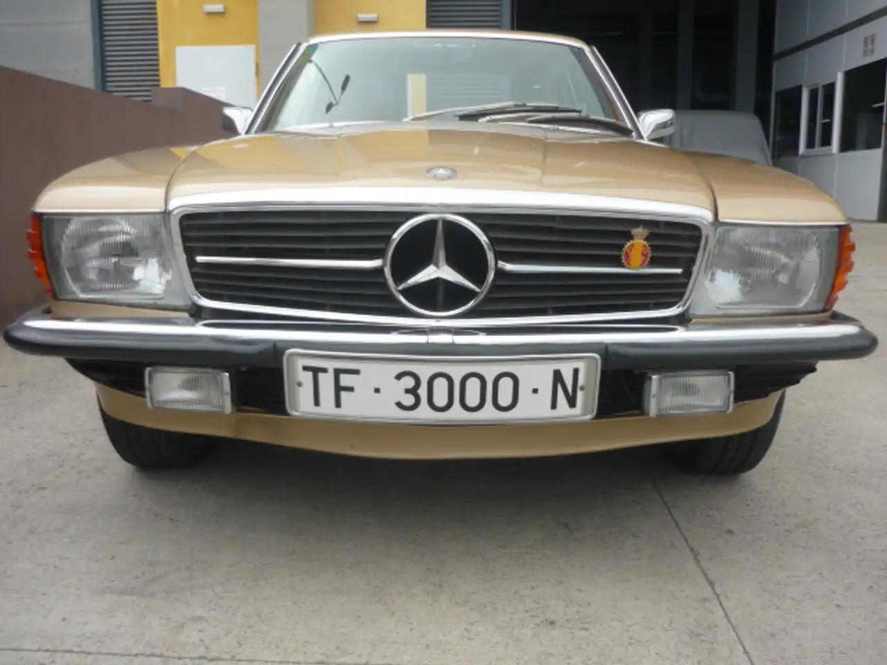 Mercedes-Benz SLC 350 C107, foto 6
