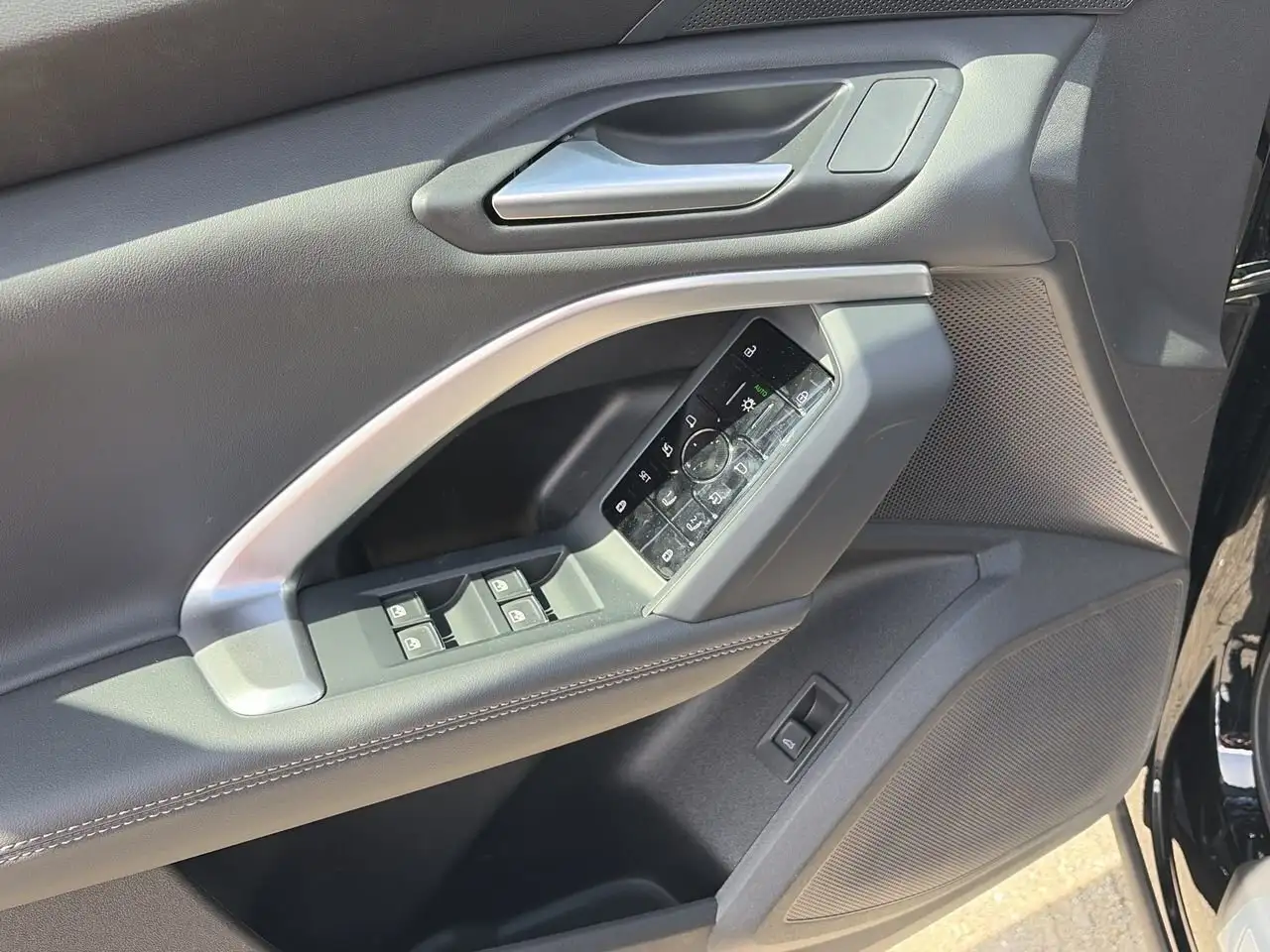 Audi Q5 снимка Audi Q5
