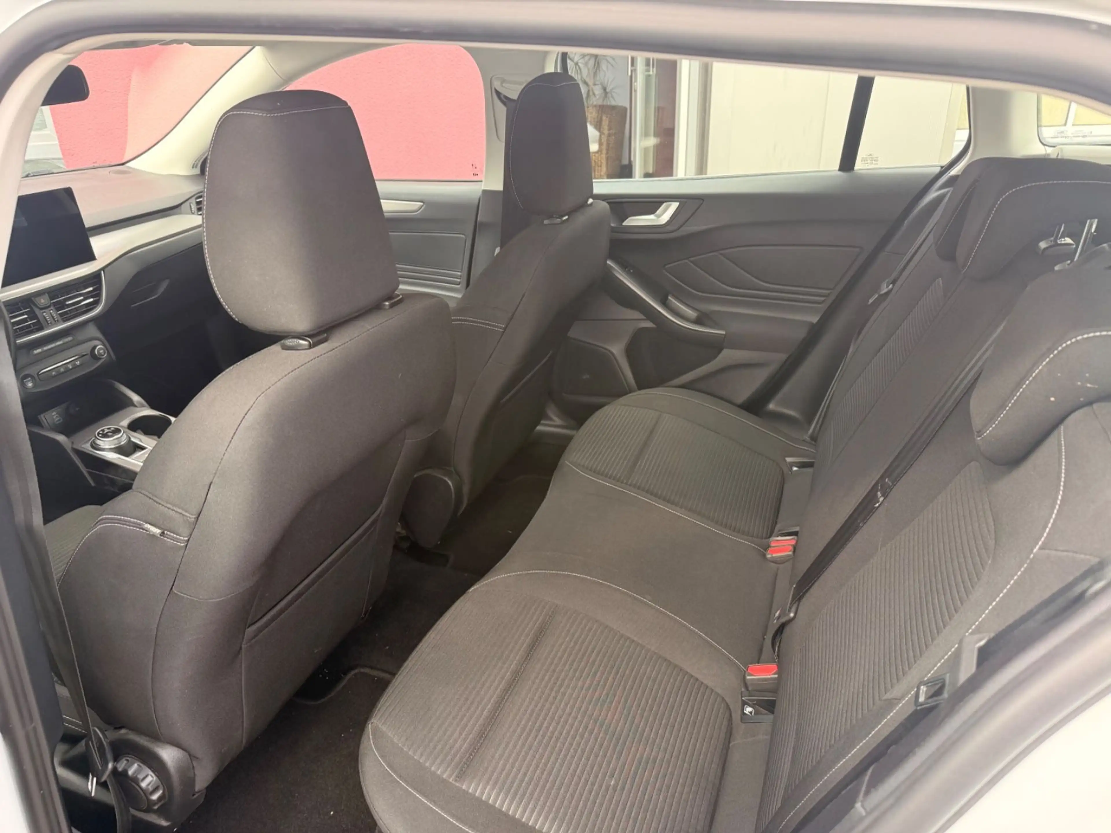 Ford Focus Turnier Titanium Automatik — photo 14