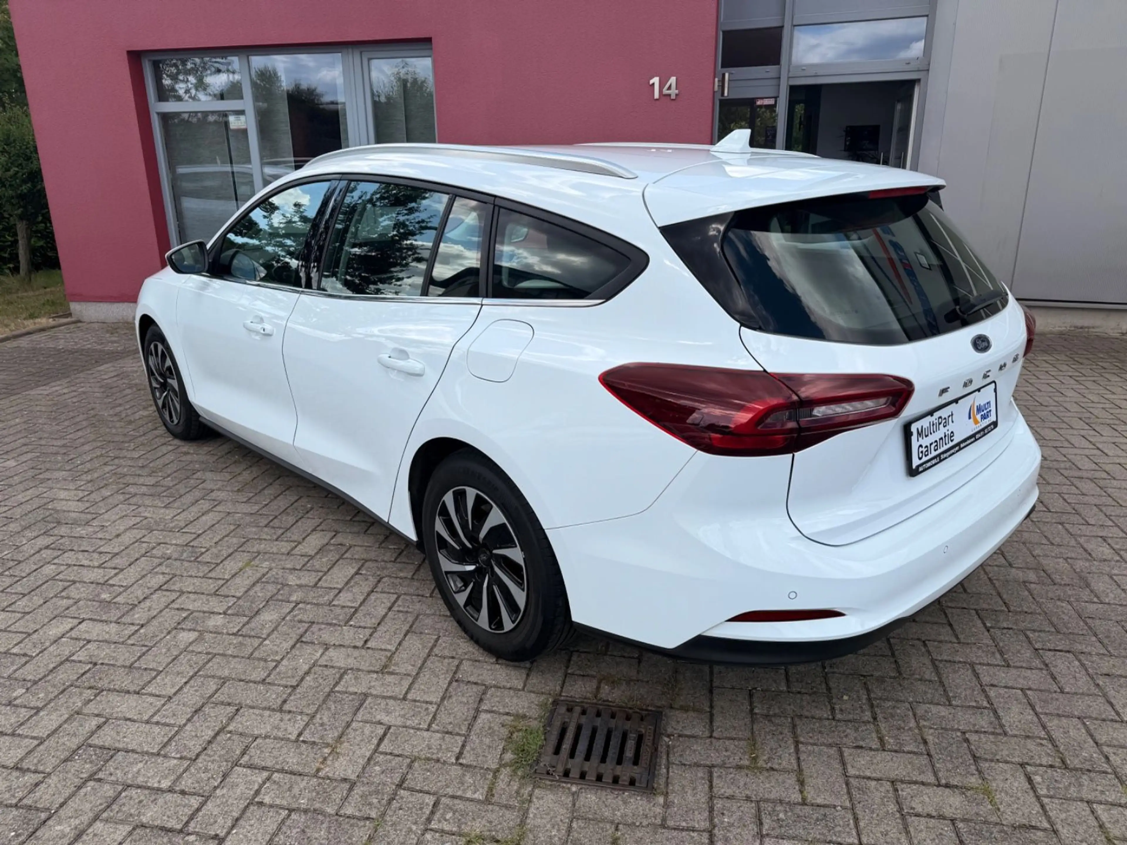 Ford Focus Turnier Titanium Automatik — photo 5