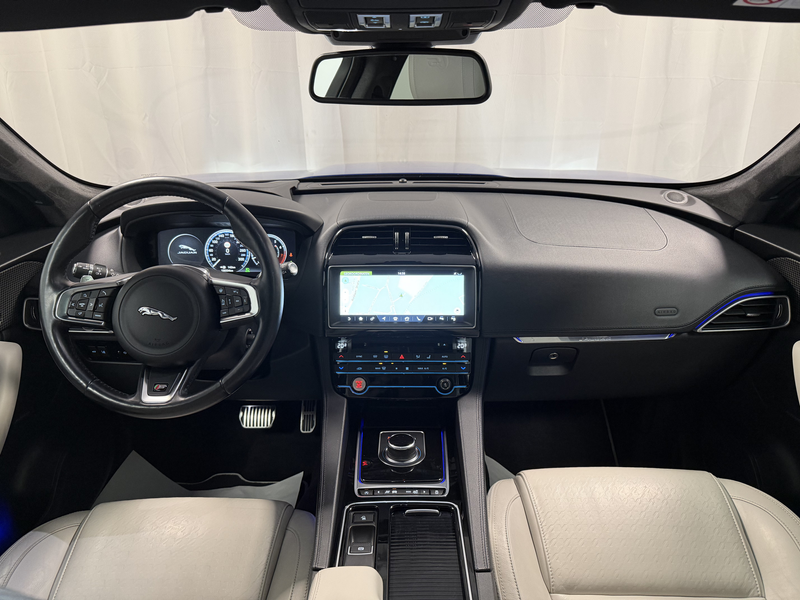 Jaguar F-Pace S AWD First Edition Standheiz. HUD LED — photo 13