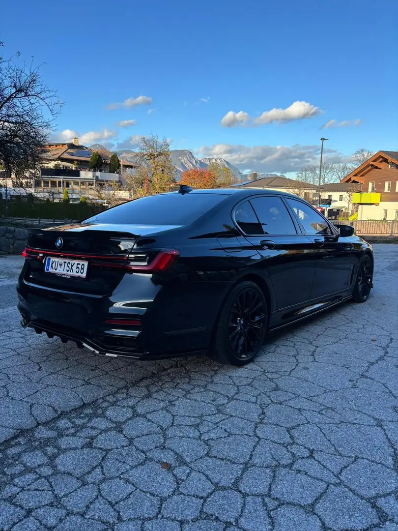 BMW 750 750i xDrive - 2