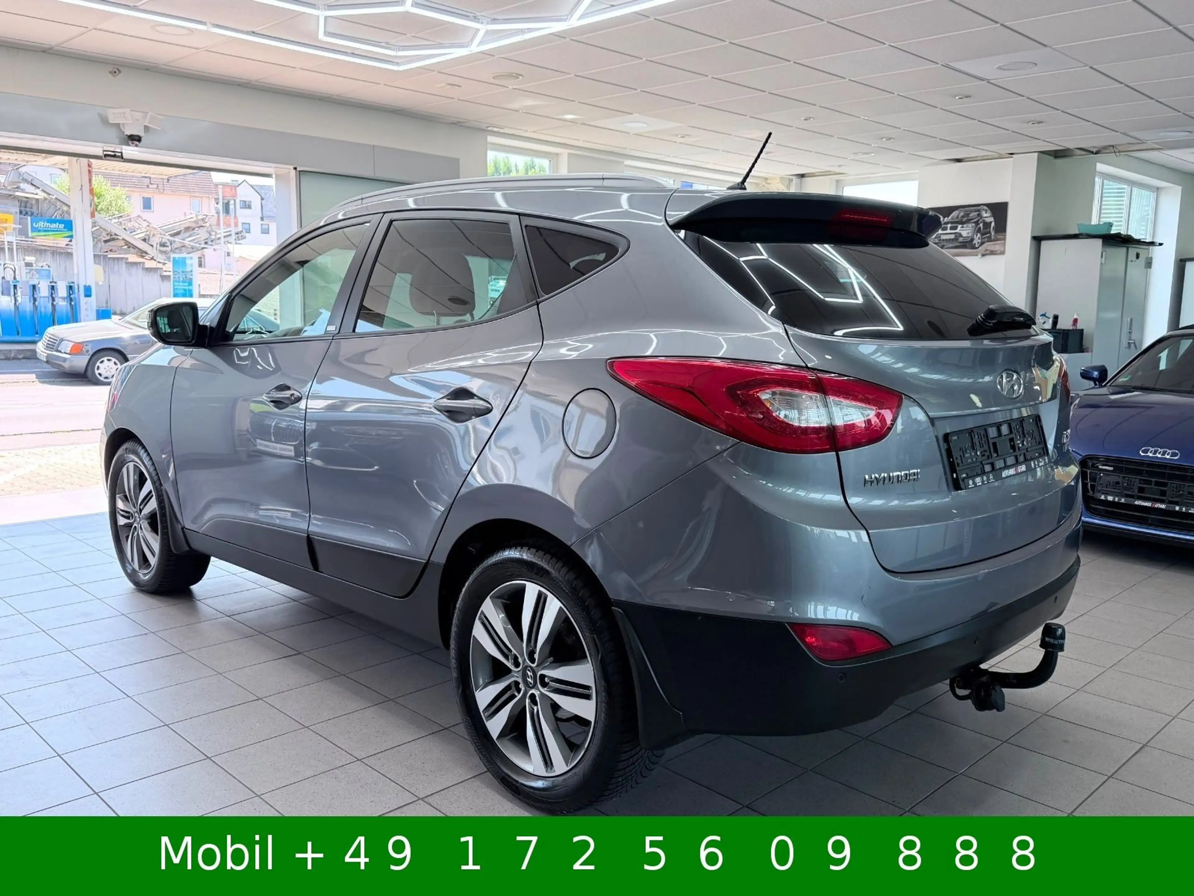 Hyundai iX35 2.0 135 World Cup GOEdition AHK Leder Xenon — photo 8