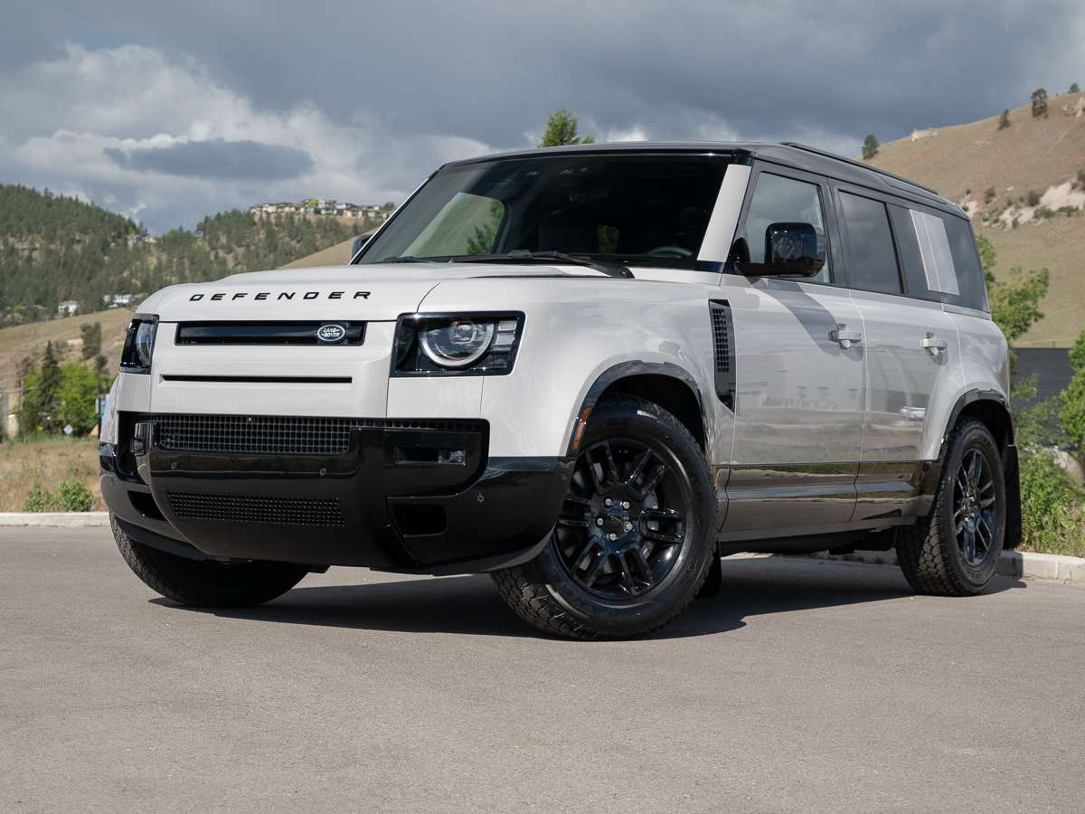 2026 Land Rover Defender 110 P400 X-DYNAMIC SE