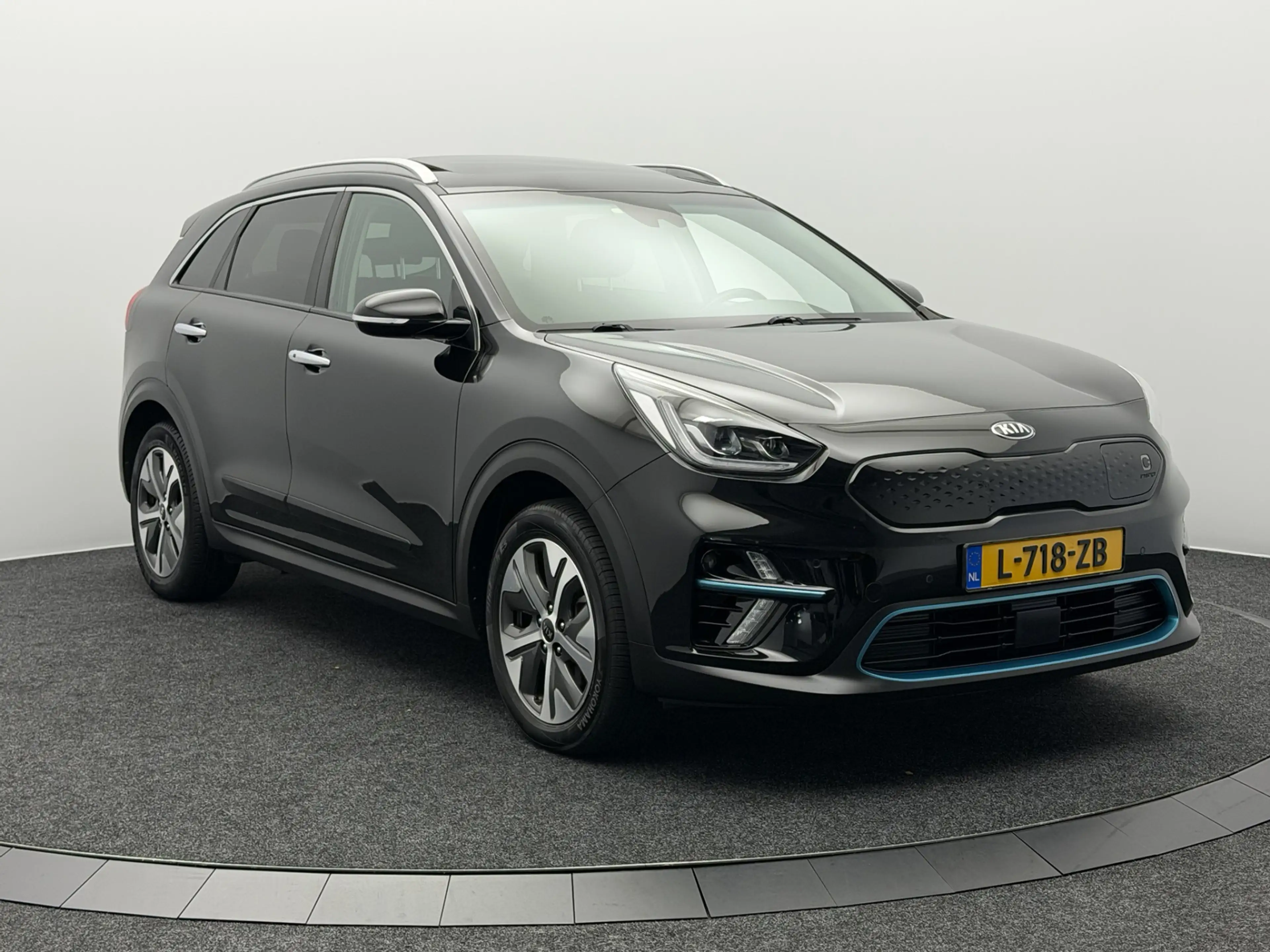 Kia e-Niro ExecutiveLine 64 kWh | SoH 95% | Schuif/Kanteldak — photo 4