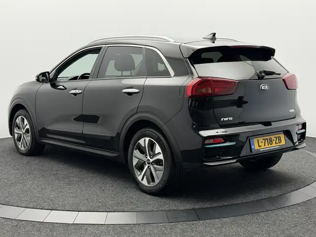Kia E-Niro view 8