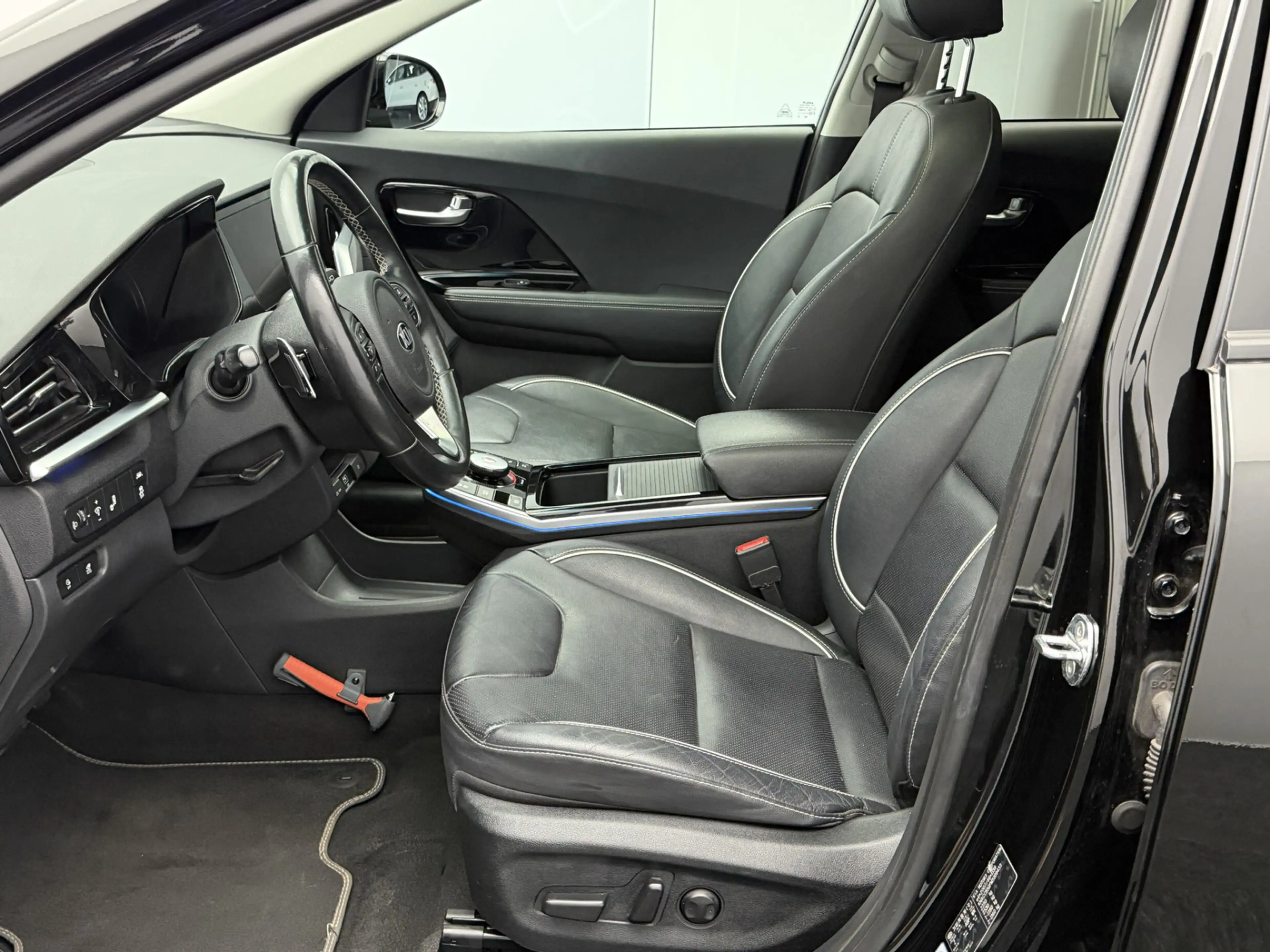 Kia e-Niro ExecutiveLine 64 kWh | SoH 95% | Schuif/Kanteldak — photo 11
