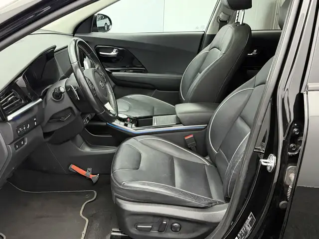 Kia E-Niro view 11