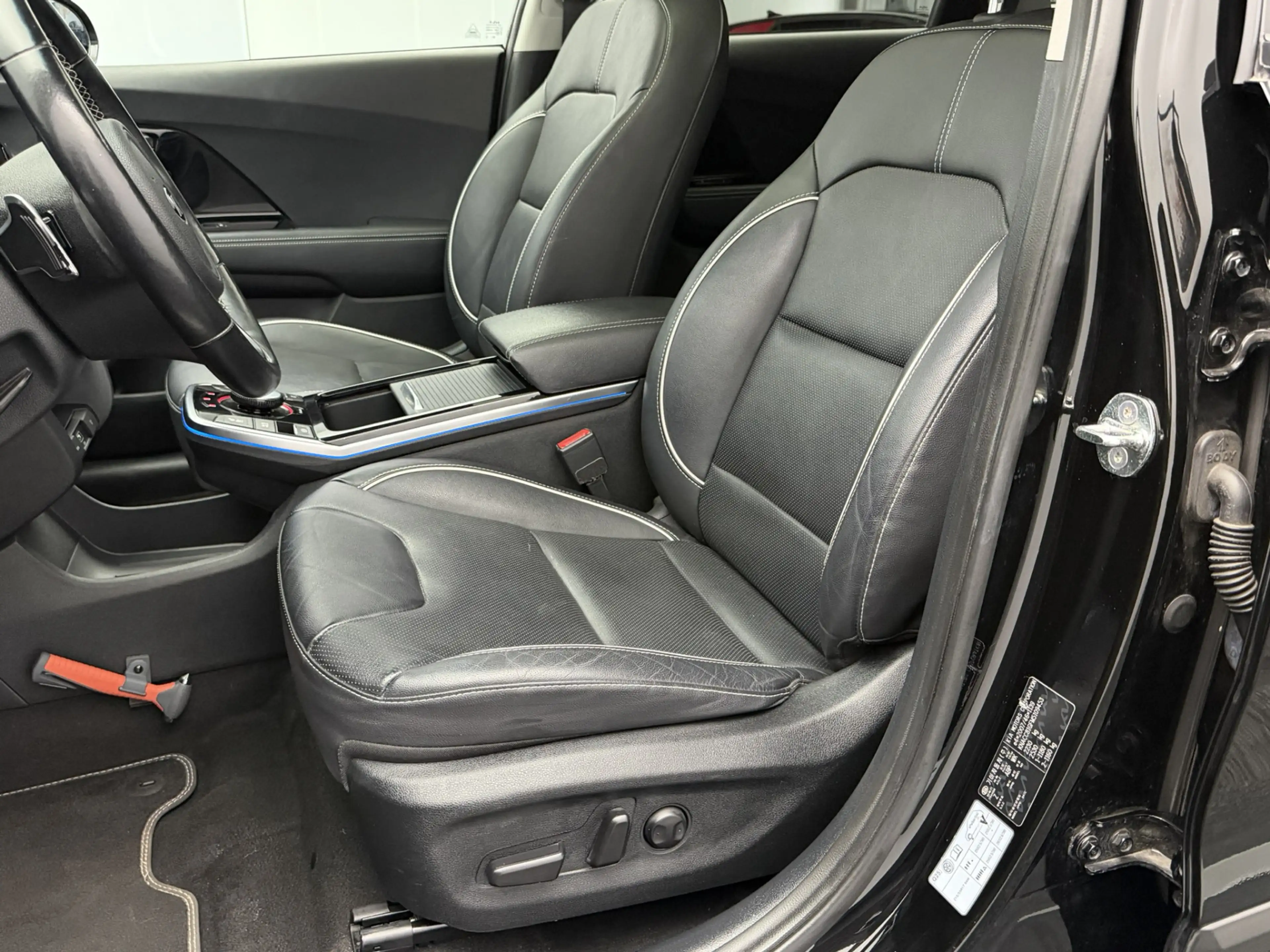 Kia e-Niro ExecutiveLine 64 kWh | SoH 95% | Schuif/Kanteldak — photo 12