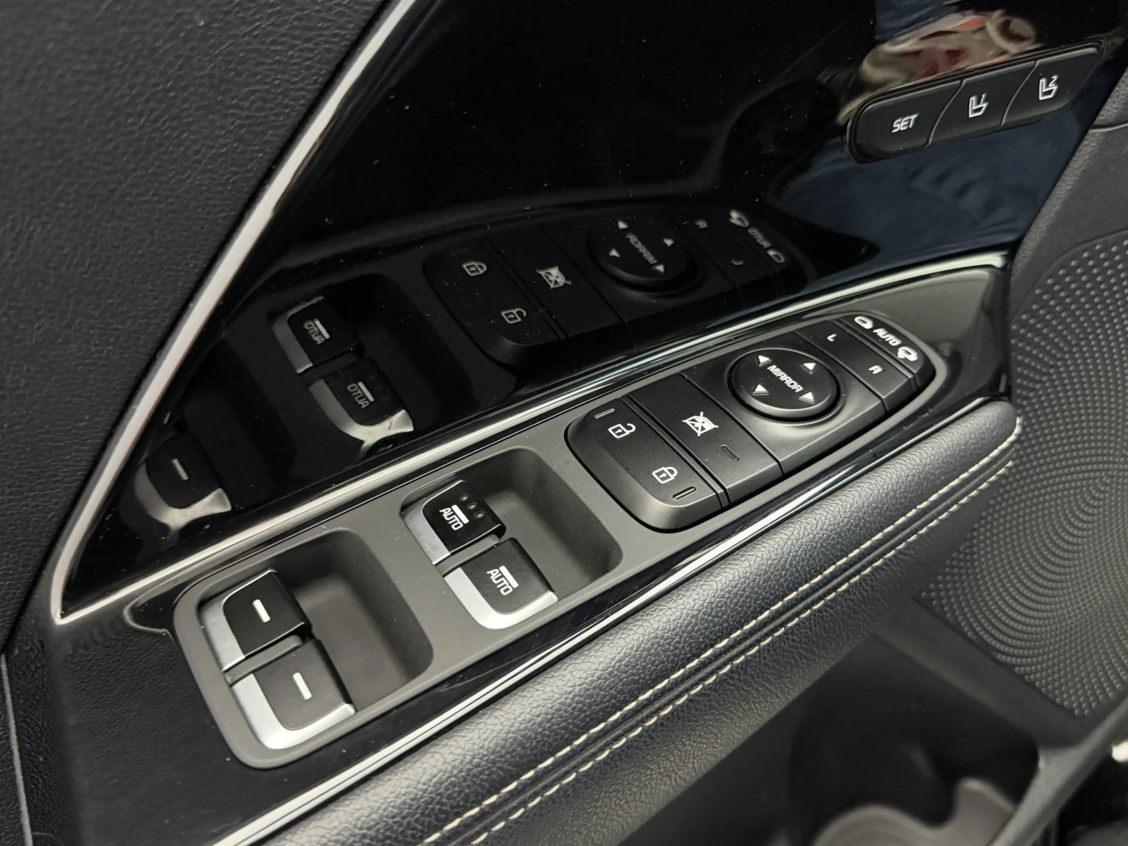 Kia e-Niro ExecutiveLine 64 kWh | SoH 95% | Schuif/Kanteldak — photo 20