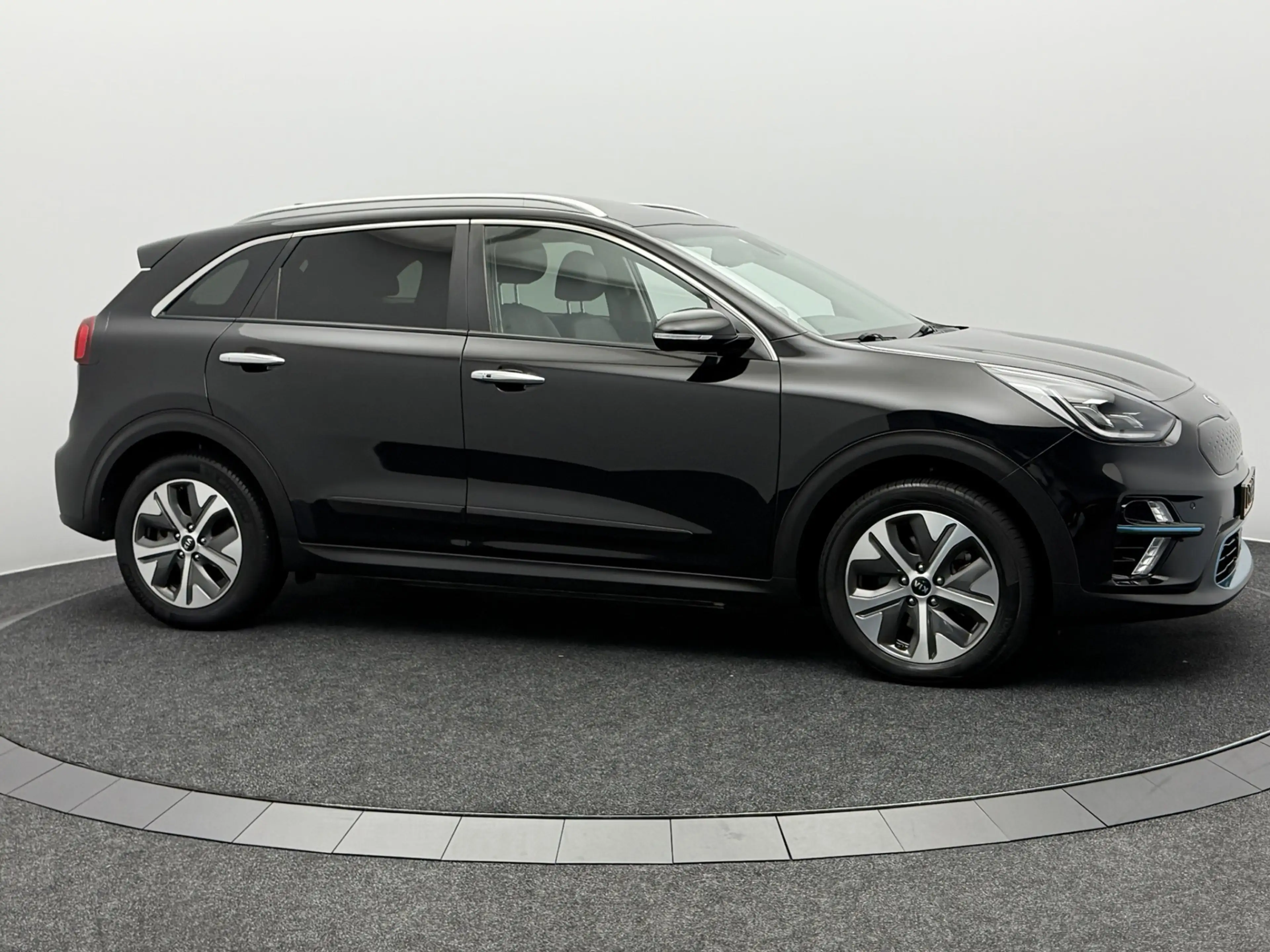 Kia e-Niro ExecutiveLine 64 kWh | SoH 95% | Schuif/Kanteldak — photo 5