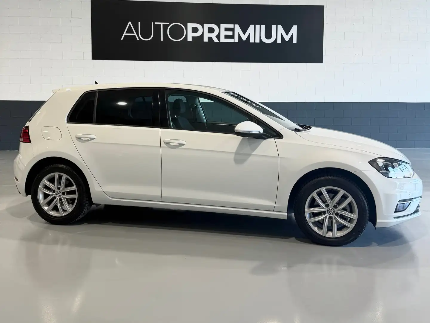Volkswagen Golf Golf 5p 2.0 tdi Executive 150cv dsg Bianco - 2