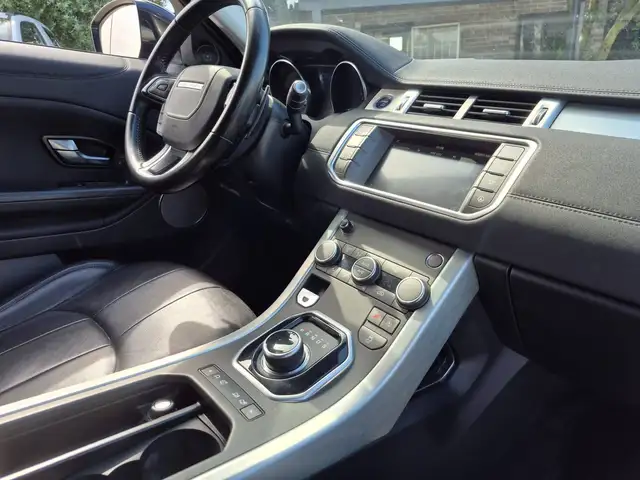 Land Rover Range Rover Evoque view 10