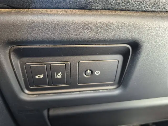 Land Rover Range Rover Evoque view 9