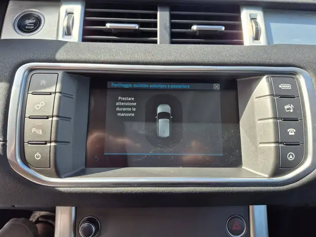 Land Rover Range Rover Evoque view 13