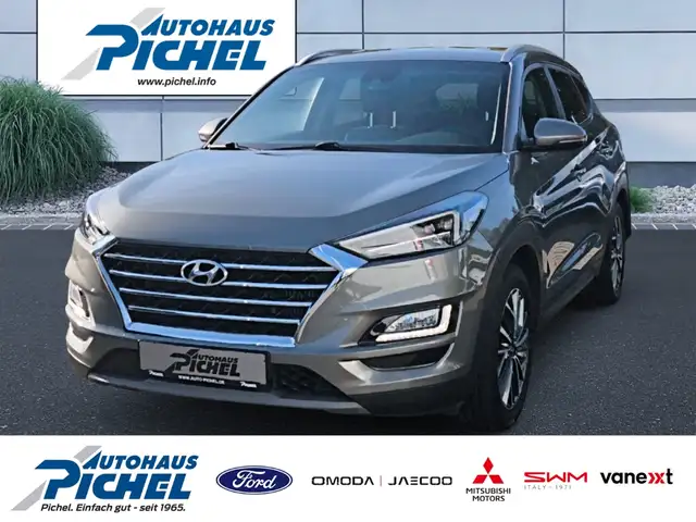 Hyundai TUCSON Style 4WD NAVI+FAHRERASSISTENZ-PAKET AHK Navi Appl