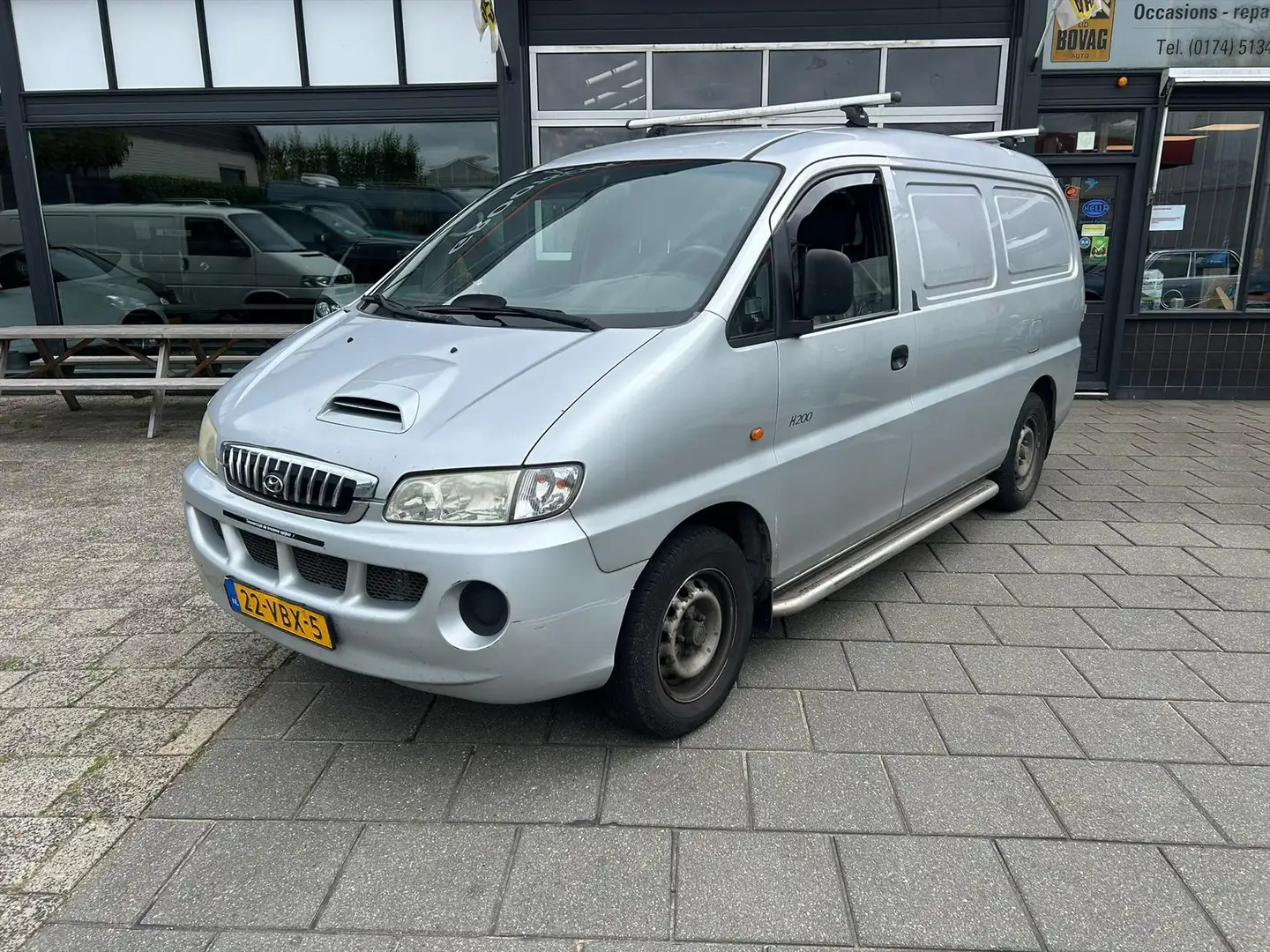 Hyundai H 200 2.5 TCI LWB Apk verlopen Plateado - 2