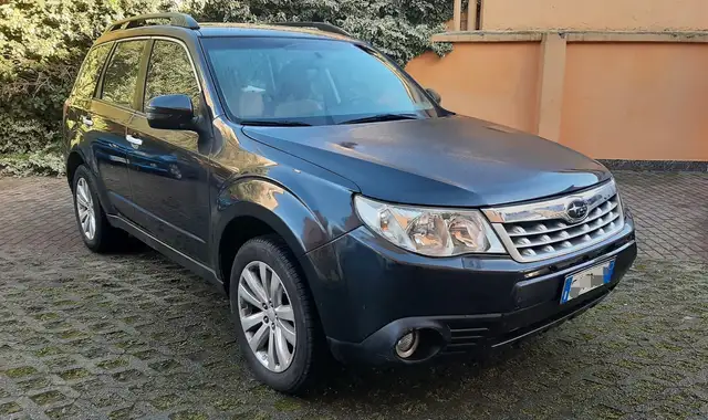 Subaru Forester 2.0 GPL 4x4 CAMBIO AUTOMATICO