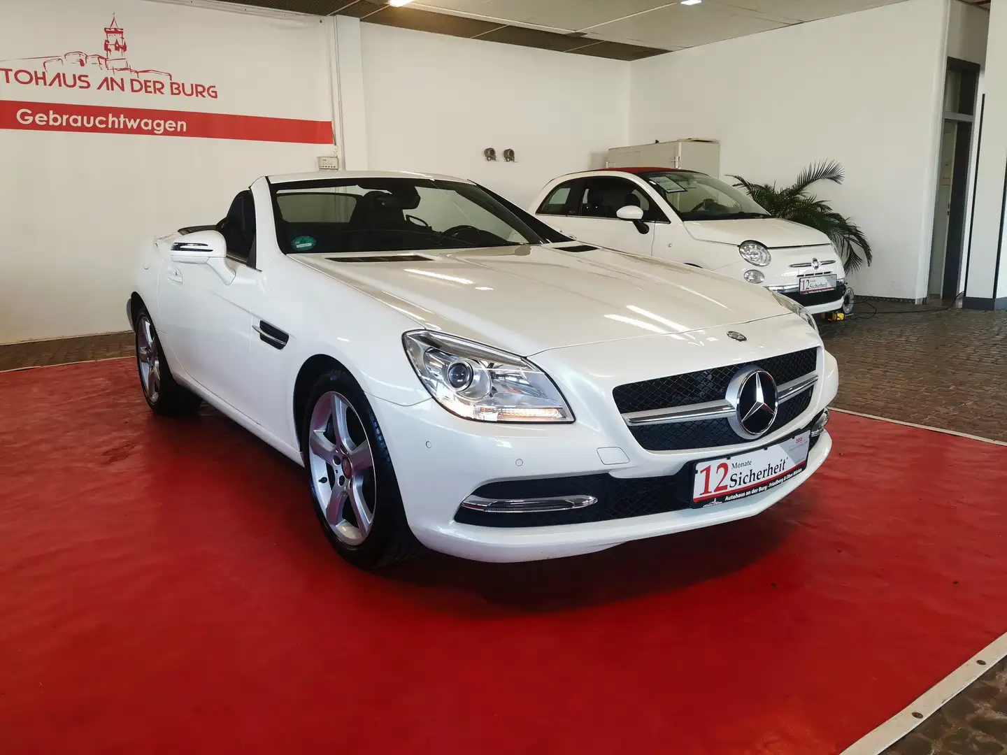 Mercedes-Benz SLK 200 SLK 200 *2. Hd.+ SHgpfl.+ AIRSCRAF + Navi + Pano White - 1