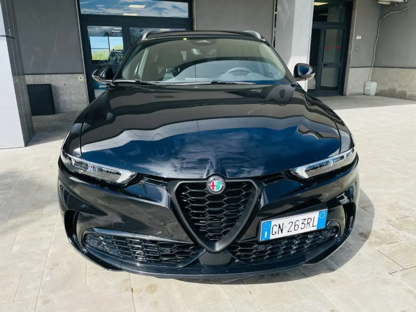 Alfa Romeo Tonale 1.6 diesel 130 CV TCT6 Ti Schwarz - 2