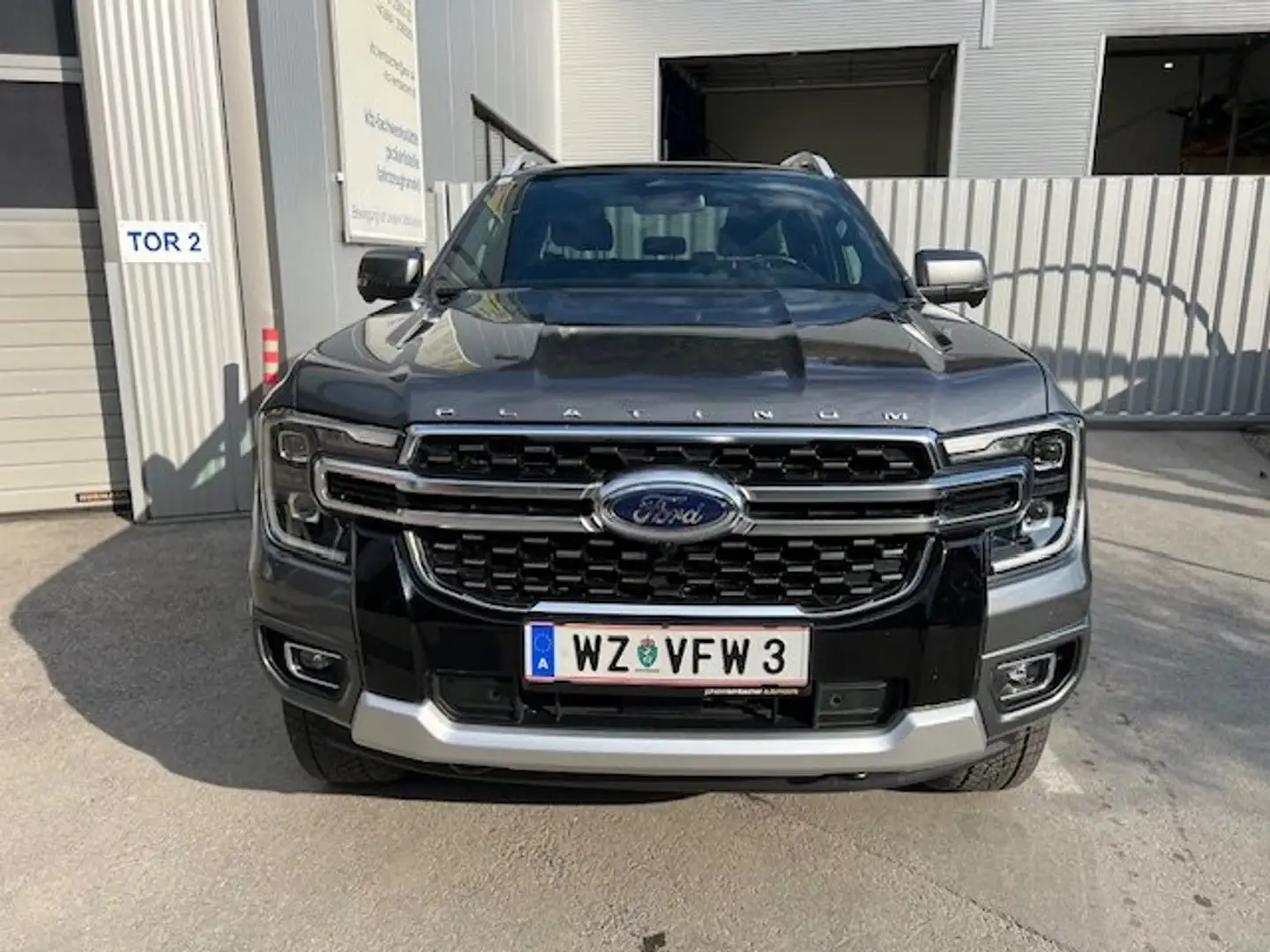 Ford Ranger Platinum 4WD Doppelkabine Grau - 2