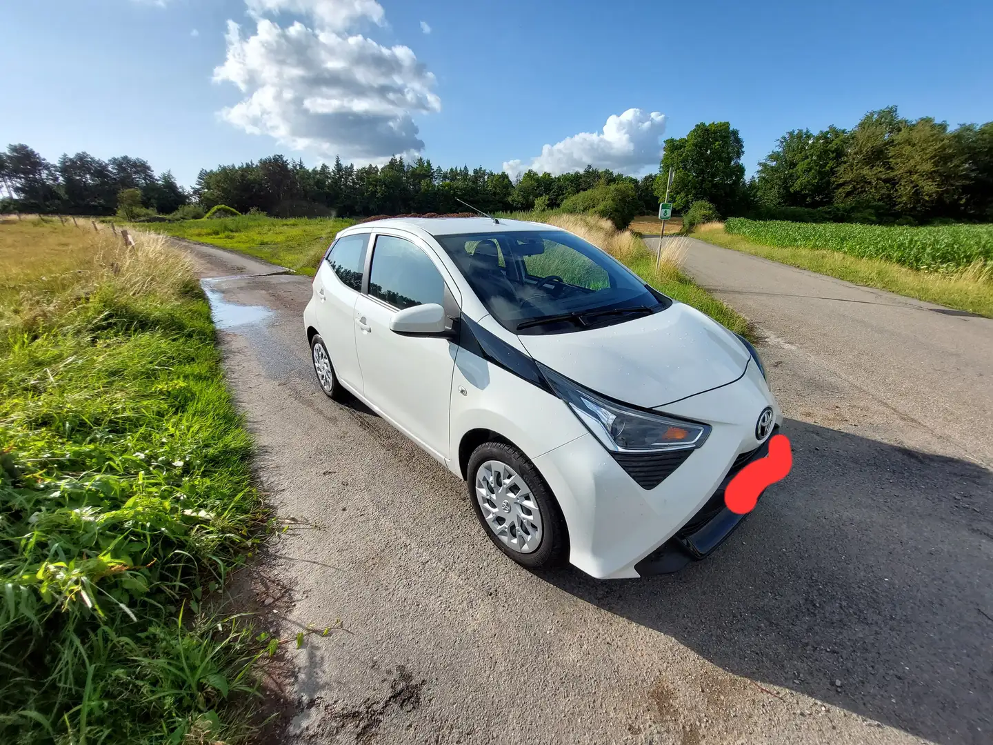 Toyota Aygo Aygo 1.0i VVT-i x-play II Wit - 2